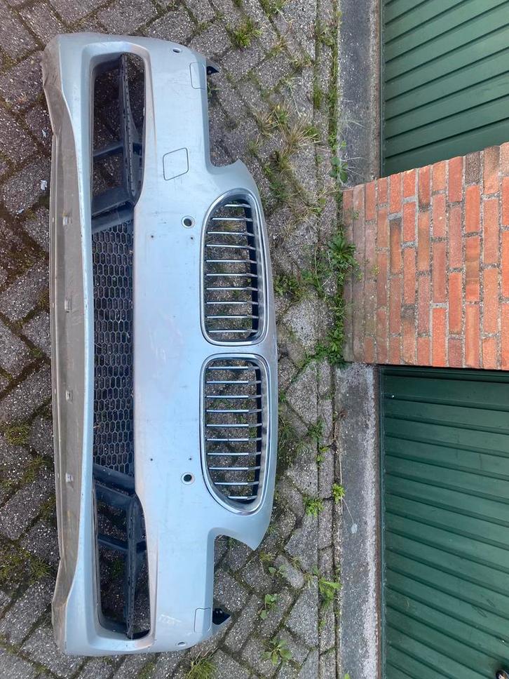 Bmw 6 serie F12 voorbumper, Auto-onderdelen, Carrosserie en Plaatwerk, Bumper, BMW, Voor, Gebruikt, Ophalen