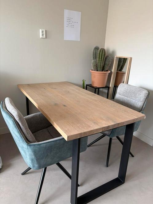 Massief eikenhouten eettafel met metaal onderstel, Huis en Inrichting, Tafels | Eettafels, Gebruikt, 50 tot 100 cm, 150 tot 200 cm