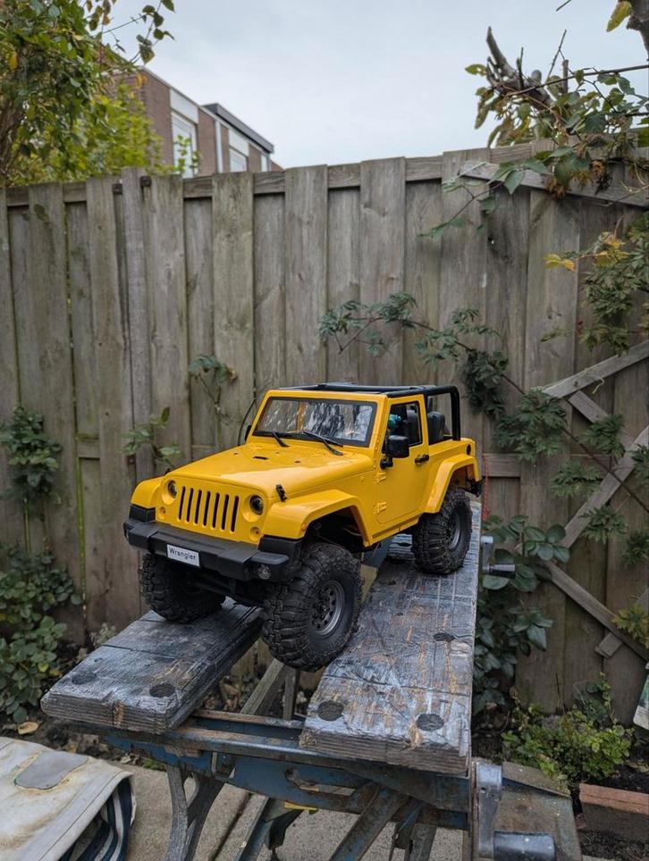 Mst CFX(rc4wd traxxas axial) Rubicon boddy, Hobby en Vrije tijd, Modelbouw | Radiografisch | Auto's, Zo goed als nieuw, Auto offroad