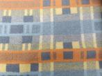 Vintage wollen oranje deken Mondriaan print 1.70 x 2.20 mtr, Huis en Inrichting, Slaapkamer | Beddengoed, Oranje, Gebruikt, Deken of Dekbed