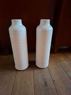 2 Craquelé Vazen Roomkleur - 51cm, 50 tot 75 cm, Wit, Aardewerk of Porselein, Ophalen of Verzenden