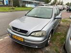 Opel Astra 1.6 Njoy !KOPPELING DEFECT!, Auto's, Voorwielaandrijving, Gebruikt, Zwart, 4 cilinders