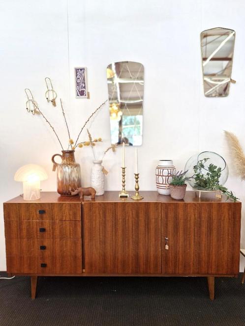 Vintage dressoir jaren 70 teak fineer, Huis en Inrichting, Kasten | Dressoirs, Gebruikt, 25 tot 50 cm, Ophalen
