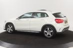 Mercedes-Benz GLA-klasse 180 AMG Line | Panoramadak | Xenon, 715 kg, Te koop, Geïmporteerd, 122 pk