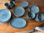 Porto zwart (blauw) hema servies compleet 6 personen, Huis en Inrichting, Ophalen, Gebruikt, Bord(en), Overige stijlen