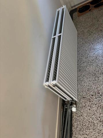 Twee radiotoren en toebehoren ik goede staat beschikbaar voor biedingen