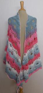 Mooie handmade/knitwear gehaakte poncho! L, Kleding | Dames, Verzenden, Zo goed als nieuw, Maat 42/44 (L), Roze