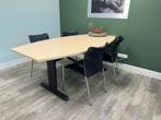Vergadertafel eettafel met stoelen