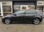 Volkswagen Golf 1.5 TSI R-LINE 150pk TREKHAAK NAVI CLIMA, Auto's, Voorwielaandrijving, 65 €/maand, 1498 cc, 4 cilinders