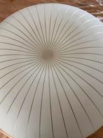 Witte Plafoniere - Mooie Vormgeving - 53cm, Huis en Inrichting, Lampen | Plafondlampen, Ophalen of Verzenden, Zo goed als nieuw