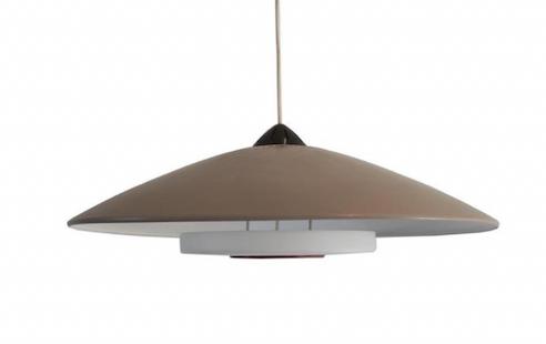 Prachtige Louis Kalff vintage hanglamp beige staal/melkglas, Huis en Inrichting, Lampen | Hanglampen, Ophalen, Gebruikt, Vintage industrieel