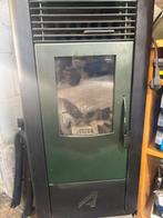 Pellet kachel.  6 kw, Huis en Inrichting, Kachels, Ophalen of Verzenden, Gebruikt, Hout, Pelletkachel