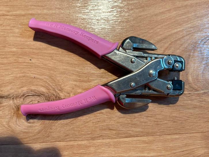 Crop-a-dile tang, Hobby en Vrije tijd, Scrapbooking, Gebruikt, Overige typen, Overige merken, Ophalen of Verzenden