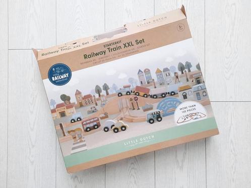 Houten treinbaan XL little dutch, Kinderen en Baby's, Speelgoed | Houten speelgoed, Zo goed als nieuw, Overige typen, Ophalen of Verzenden