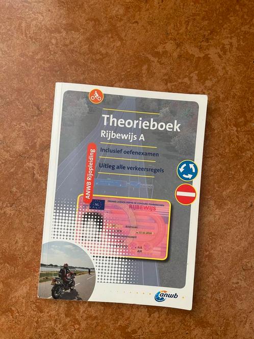 Motor theorie boek, Motoren, Handleidingen en Instructieboekjes, Overige merken, Ophalen of Verzenden