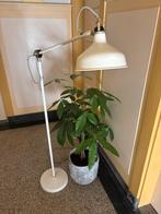 IKEA RANARP staande leeslamp – ecru, Huis en Inrichting, Lampen | Vloerlampen, Ophalen, Zo goed als nieuw, 150 tot 200 cm