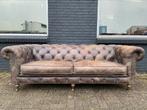 Chesterfield bank vintage bruin grijs GRATIS BEZORGD, Huis en Inrichting, Gebruikt, 125 cm of meer, Leer, Ophalen of Verzenden