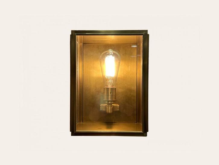 J. Adams & Co Birch Wall Lantern small bij TheReSales, Huis en Inrichting, Lampen | Wandlampen, Zo goed als nieuw, Glas, Metaal
