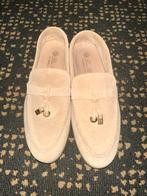 Beige Loro Piana Instappers - Maat Onbekend, Kleding | Dames, Schoenen, Ophalen of Verzenden, Zo goed als nieuw, Beige, Instappers
