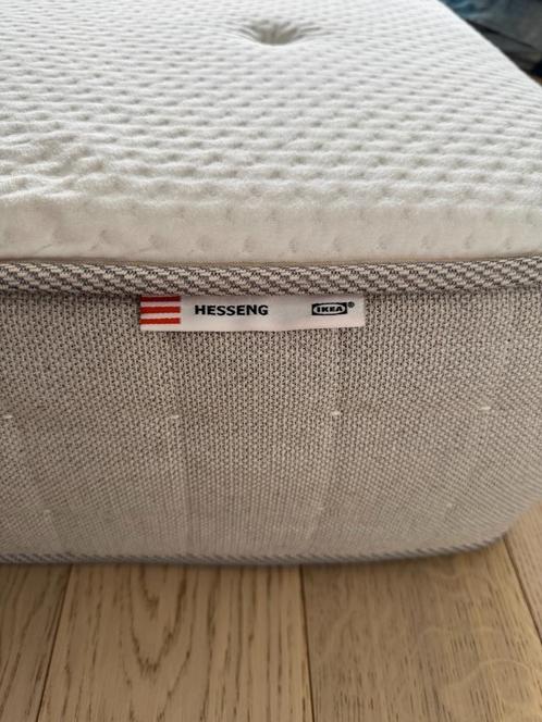 Ikea HESSENG matras 140x200 cm, Huis en Inrichting, Slaapkamer | Matrassen en Bedbodems, Gebruikt, Matras, 140 cm, 200 cm, Twijfelaar