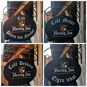 Dubbelzijdig HERTOG JAN UITHANGBORD met eigen naam/tekst beschikbaar voor biedingen