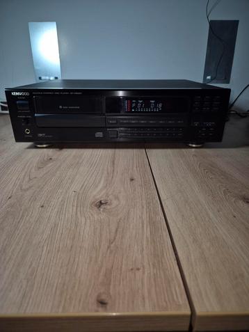 Kenwood cd multiple speler.  beschikbaar voor biedingen