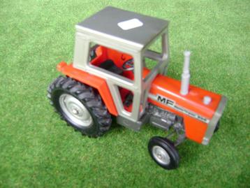 Massey Ferguson 595 van Britains met stocknummer 9522 beschikbaar voor biedingen