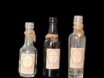 3 eau de cologne flesjes  beschikbaar voor biedingen