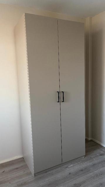 Beige Ikea Pax Kledingkast - Lichte waterschade