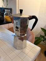Bialetti 18 kops espresso percolator, Gebruikt, Espresso apparaat, 10 kopjes of meer, Gemalen koffie