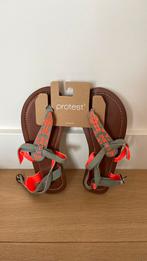 Slippers protest maat 37 delorys candy cane, Kleding | Dames, Ophalen of Verzenden, Nieuw