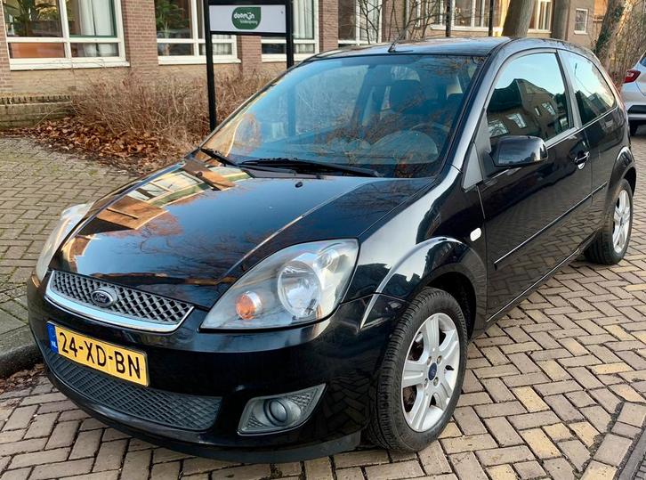 Ford Fiësta 1.3 8V 3DR 2007 Zwart ✅ NWE APK, Auto's, Ford, Particulier, Fiësta, ABS, Airbags, Airconditioning, Boordcomputer, Centrale vergrendeling