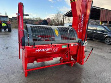 HAKKI PILKE zaagkloofmachine FALCON37 kloofmachine haardhout beschikbaar voor biedingen