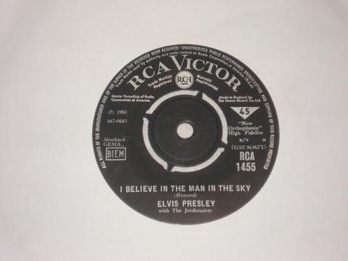Elvis Presley    Crying In The Chapel   UK     Orgineel, Cd's en Dvd's, Vinyl Singles, Zo goed als nieuw, Single, 7 inch, Ophalen of Verzenden