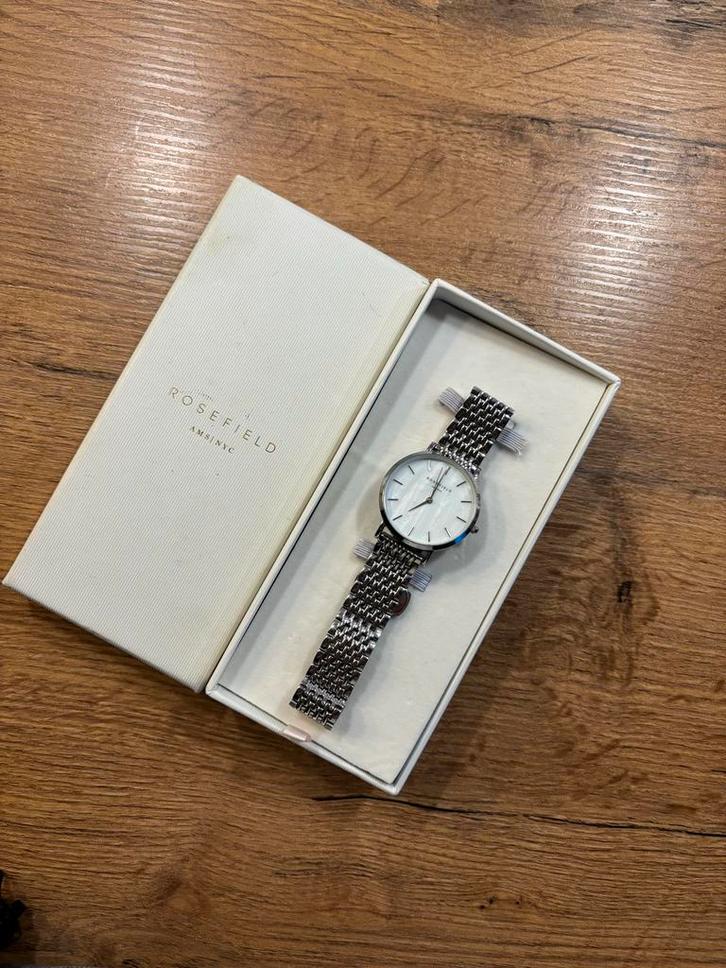 Rosefield horloge zilver met extra bandjes, Sieraden, Tassen en Uiterlijk, Horloges | Dames, Zo goed als nieuw, Polshorloge, Overige merken