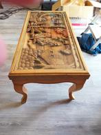 Houtsnijwerk Salontafel met glasplaat, Antiek en Kunst, Antiek | Meubels | Tafels, Ophalen