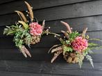 Gietijzeren bakjes met zijde bloemen, Ophalen of Verzenden, Zo goed als nieuw
