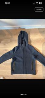 Nike Tech vest maat 170, Ophalen of Verzenden, Zo goed als nieuw, Jongen, Trui of Vest