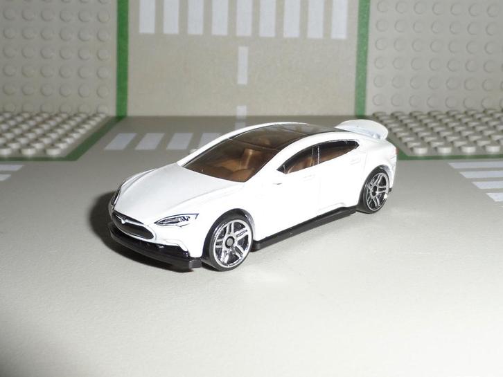 Hot Wheels - Tesla Model S - 1:64, Hobby en Vrije tijd, Modelauto's | Overige schalen, Nieuw, Auto, Ophalen of Verzenden