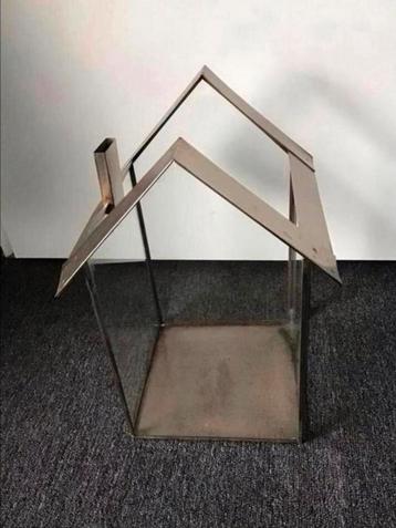 Glazen huis riviera maison staat in de weg beschikbaar voor biedingen