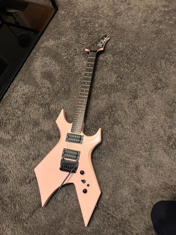 BC Rich Warlock Platinum Pink Gitaar, Muziek en Instrumenten, Snaarinstrumenten | Gitaren | Elektrisch, Gebruikt, Solid body, Overige merken
