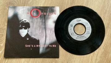 Single Roy Orbison - She's a mystery to me - Crying beschikbaar voor biedingen