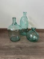 3 groene vazen en schaal met bijpassende kussens, Huis en Inrichting, Ophalen, Minder dan 50 cm, Groen, Glas