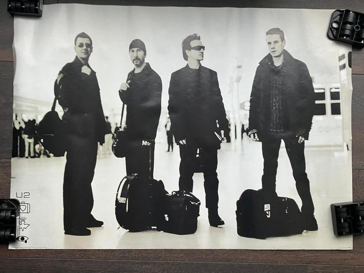 U2 Poster | Elevation  2011 | Origineel Pyramid UK | 86x61cm, Verzamelen, Posters, Gebruikt, Muziek, Deurposter of groter, Rechthoekig Liggend