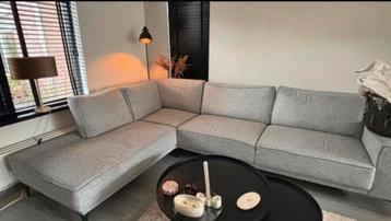 Pronto wonen bank  beschikbaar voor biedingen