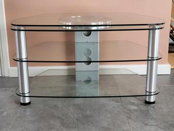 Tv meubel van glas met aluminium poten. beschikbaar voor biedingen