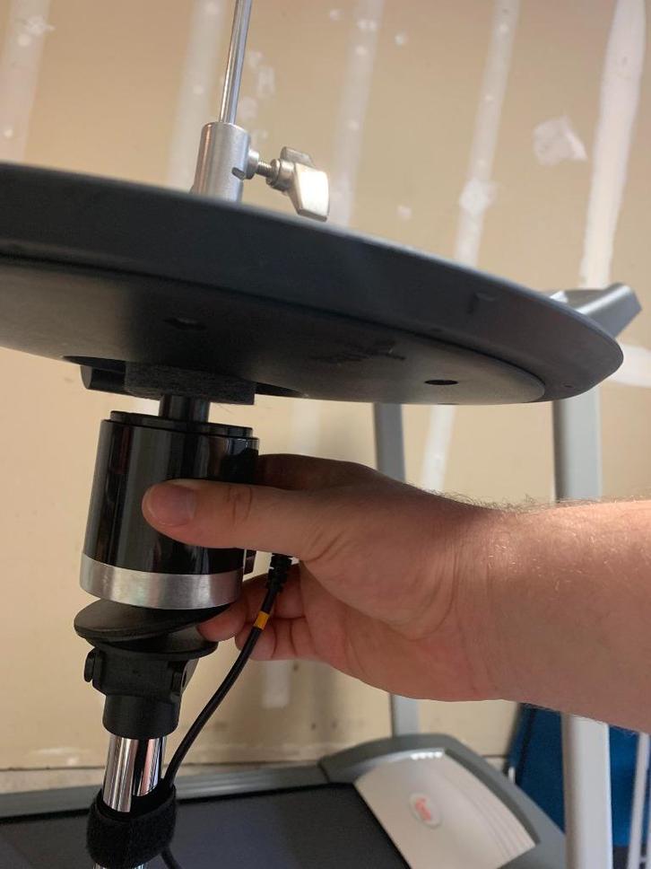 Roland Vh-11 hi-hat + motion sensor, Muziek en Instrumenten, Instrumenten | Onderdelen, Zo goed als nieuw, Drums of Percussie