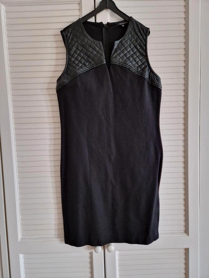 Jurk Les Amies maat 38 valt als 36., Kleding | Dames, Jurken, Zo goed als nieuw, Maat 36 (S), Zwart, Boven de knie, Ophalen