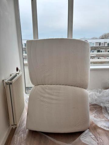 Ikea Neiden bedframe met matras - afbeelding 4