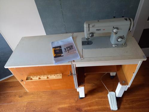 Pfaff 260 naaimachine., Hobby en Vrije tijd, Naaimachines en Toebehoren, Gebruikt, Naaimachine, Pfaff, Ophalen of Verzenden